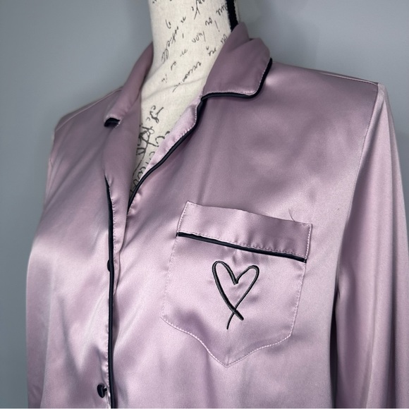 Victoria’s Secret | Women's Pink & Black Satin Matching Pajama Set | Size Small - Picture 3 of 6